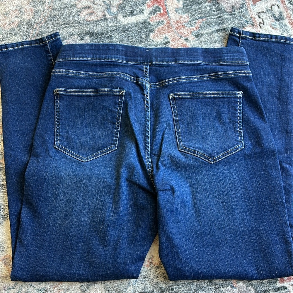 Ana Jeans - Picture 3 of 3